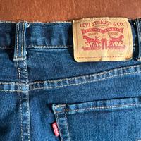 JEANS LEVI’S