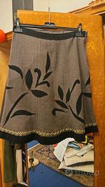 Gonna fatta a mano in velluto e panno damascato 