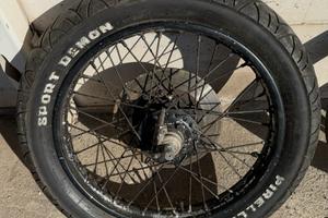 Honda cb 400 cerchio anteriore