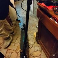 monopattino elettrico HIQIS 500W FINO A 40KMH
