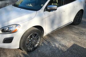 VOLVO XC 60 2.0 163CV