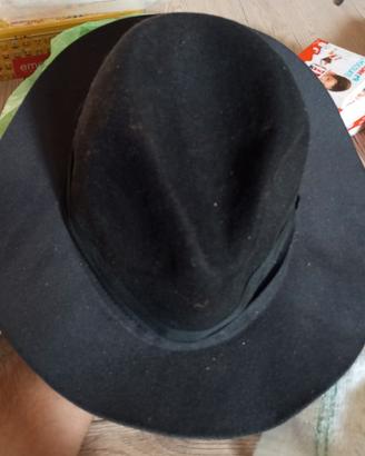 cappello nero