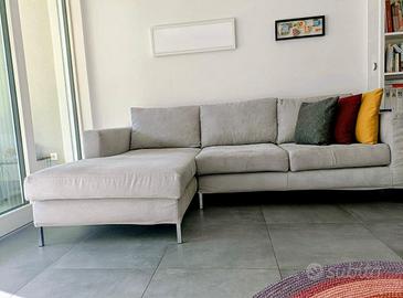 Divano a cuscini di design