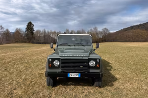 Land Rover Defender 110 2.4 Td4 2010