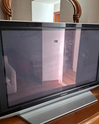 televisore funzionante 