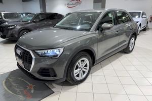 AUDI Q3 35 TDI quattro S tronic Business