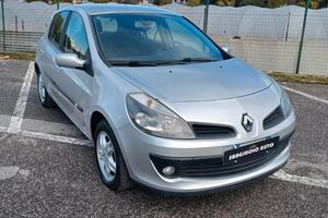 Renault Clio Storia 1.2 5 porte GPL Confort