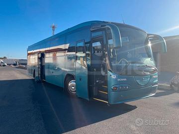 Autobus turistico Irizar Scania