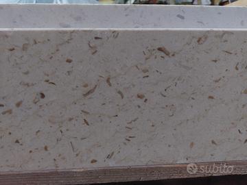 marmo tipo "perlato di Sicilia"