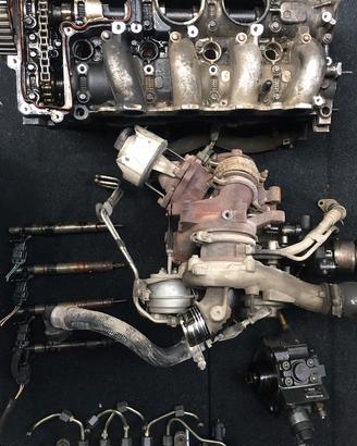 Parti usate per motore Fiat Ulysse 2.2 Biturbo