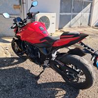 Honda Hornet 1000 anno 2025