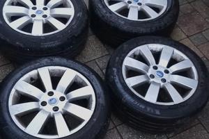 cerchi con gomme 205/55 r16 