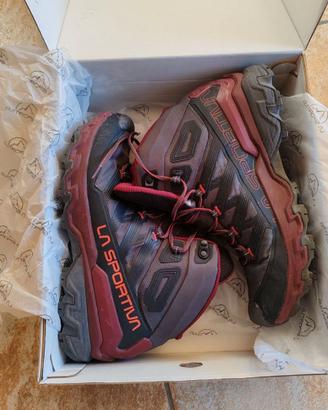 Scarponi La Sportiva Ultra Raptor 3 Mid GORE-TEX g