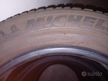 gomme 205 60 16
