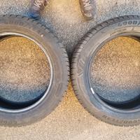 Coppia gomme invernali Good Year 235/55R19 105H
