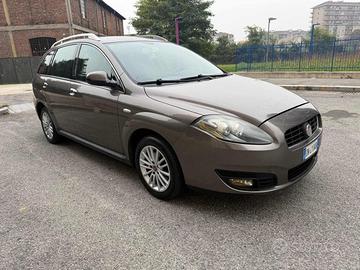 FIAT Croma 1.9 Multijet Emotion