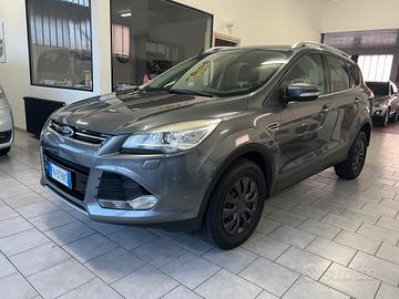 Ford Kuga 2.0 TDCI 163 CV 4WD Powershift Titanium