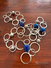Collana con cuori blu
