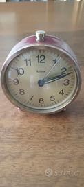 Sveglia vintage manuale da collezione Artime