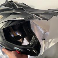 Casco da enduro Airoh Aviator 2.2