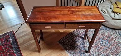 Tavolino in legno