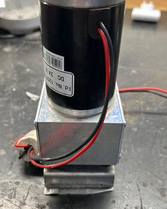 Pompa del vuoto KNF 24V Pressione 1 bar