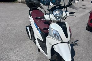 SYM SYMPHONY ST 200