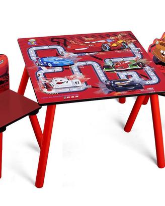 Tavolo bambini con 2 sedie. Cars