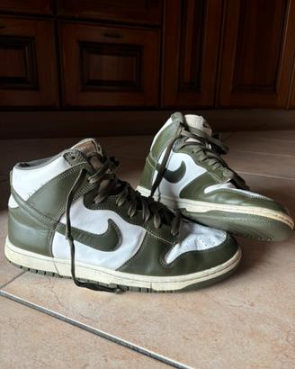 Nike Dunk Hi Retro