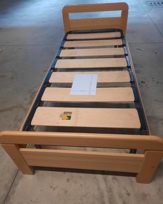 Letto con rete a doghe