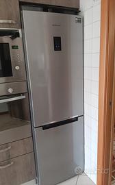 Frigorifero samsung modello: RB31FERNCSA