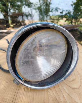 faro moto d'epoca presumibilmente falcone moto guz