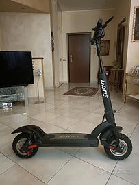 Monopattino elettrico LAOTIE ES8