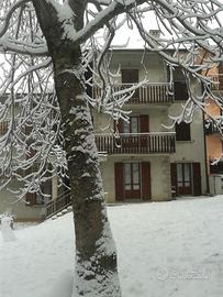 Bell'appartamento a sestola centro