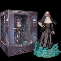 the nun valak statua in pvc 