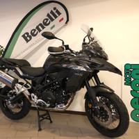 Benelli TRK 502 X grigio antracite