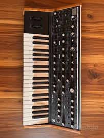 Moog Subsequent 37