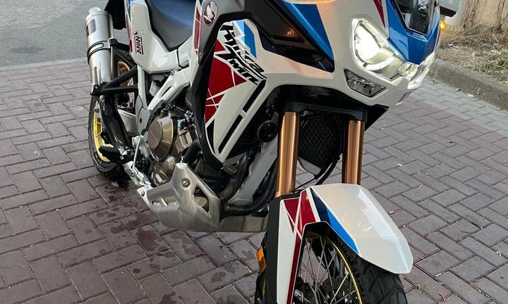 Africa twin 1100