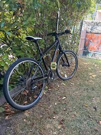 Bici MTB Cannondale medium size