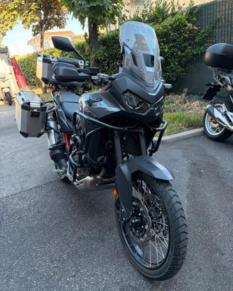 Honda africa twin crf 1100
