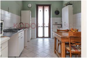 Attico / Mansarda di 156 m² con più di 5 locali a 