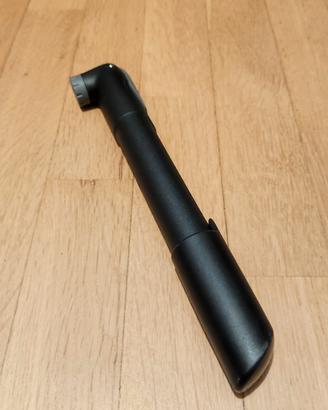 Pompa a mano per bicicletta 