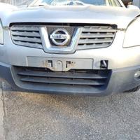 Paraurti anteriore NISSAN QASHQAI del 2008
