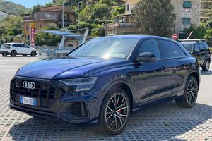 AUDI SQ8 TDI quattro tiptronic