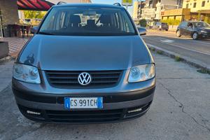 Volkswagen Touran 1.9 TDI 90CV Conceptline