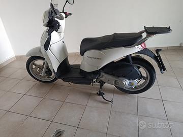 Scarabeo piaggio 125