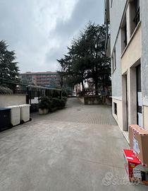 Cantina bande nere grande