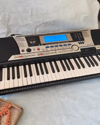 Tastiera Yamaha PSR-550 arranger 61 Tasti