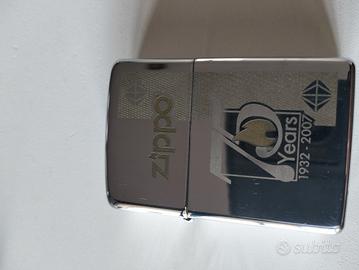Accendino Zippo 75° anniversario 1932-2007