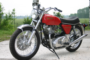 Norton Commando Roadster 1972